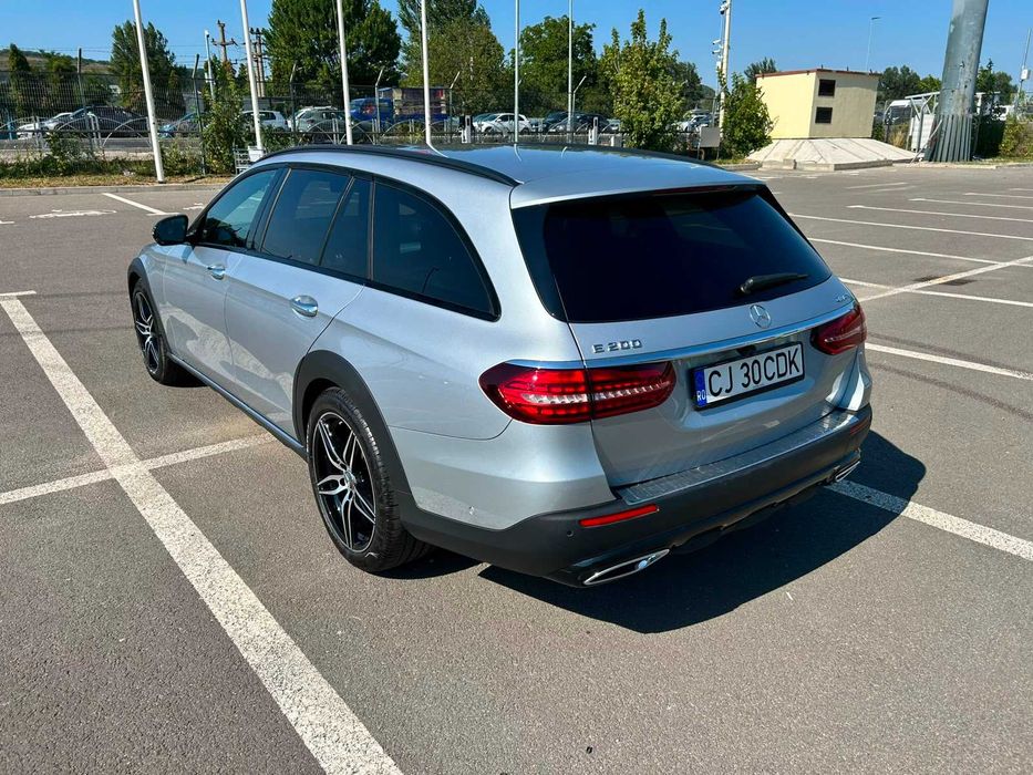 MERCEDES-BENZ E-Class 2021 — imagine 5