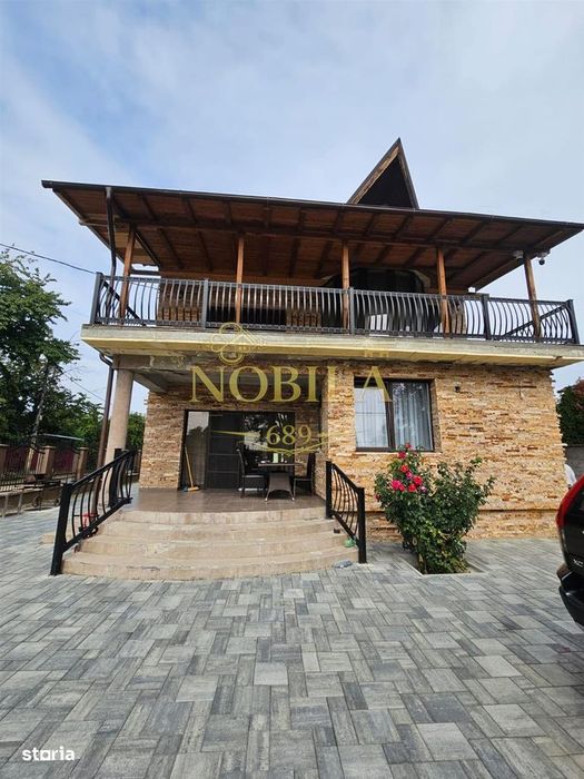 VILA DE VANZARE BACAU  P+E+M (de locuit si birou , clinica, notarriat,