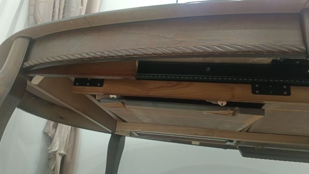 Продам стол со стулями