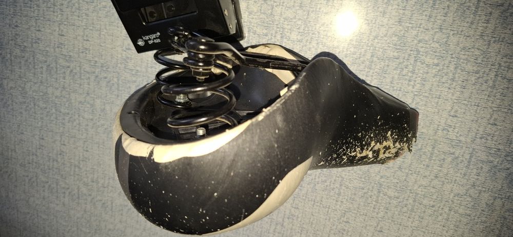 Продам СЕДЛО       .