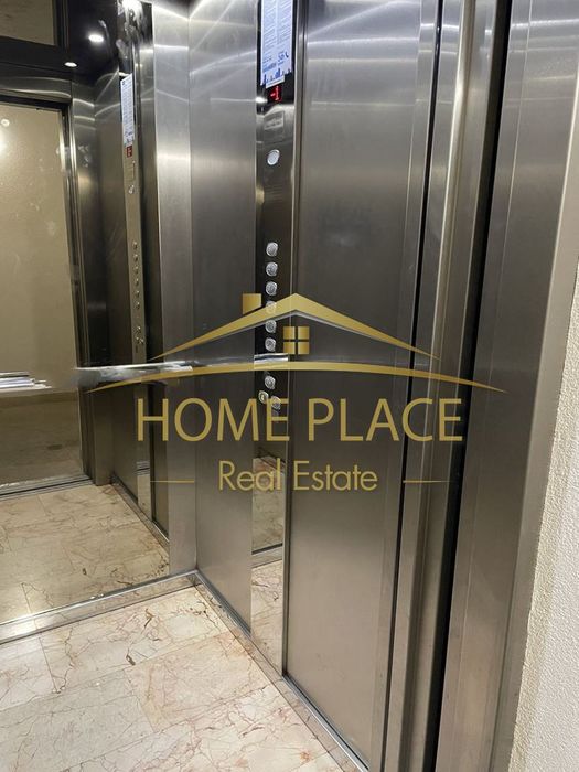 Дава се под наем Четиристаен апартамент в Варна, Център - 107 кв.м за 1377 € - Снимка #12