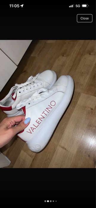 Adidasi Valentino