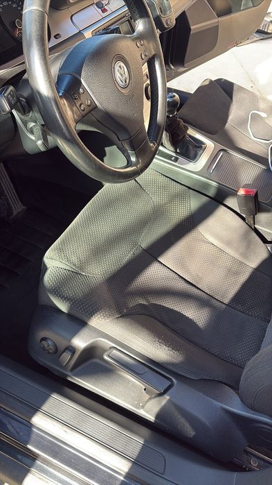 Vând passat b6 2.0 BlueMotion