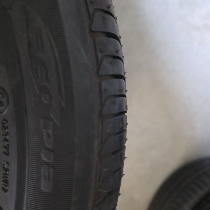 Anvelope vara noi 175 60 16 Bridgestone turism