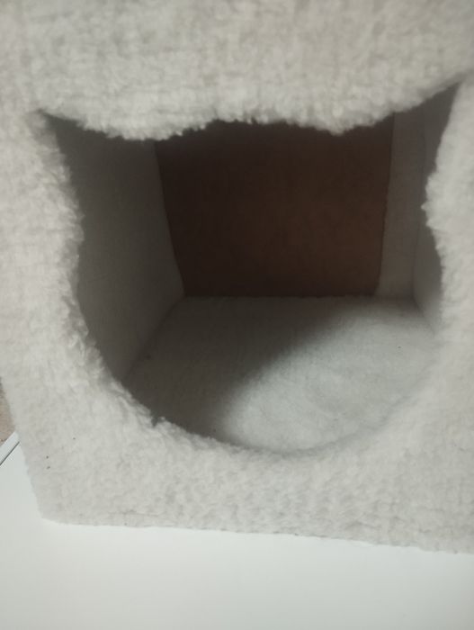 Продам Кошачий Домик