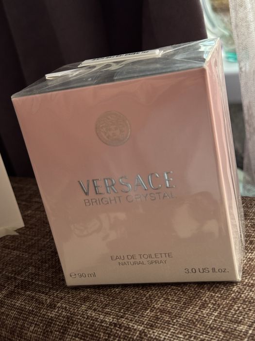 Продам парфюм versace