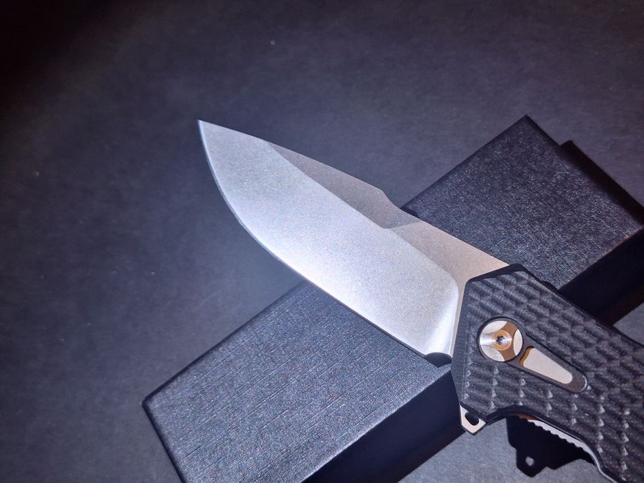 Сгъваем нож-стомана D2