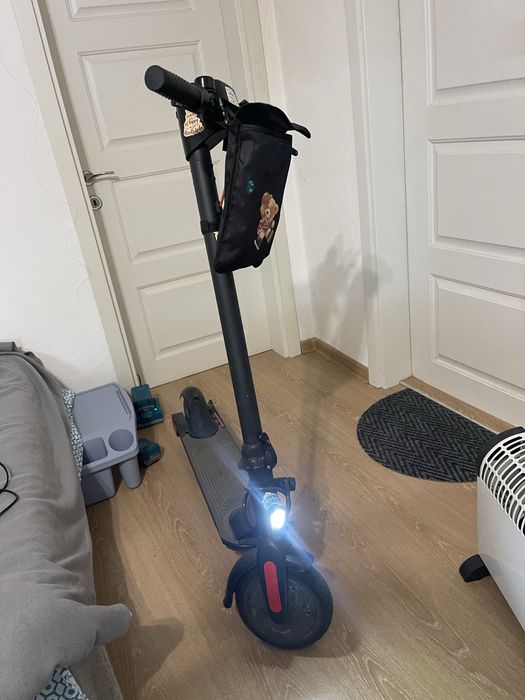 Електрическа тротинетка / скутер