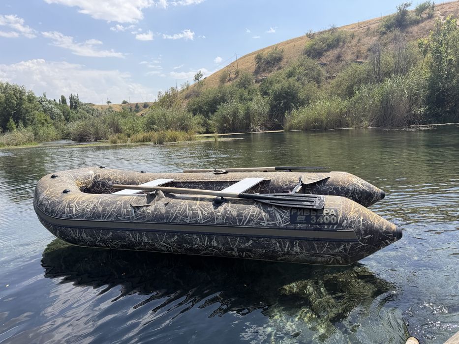 Ривьера Лодка 3400