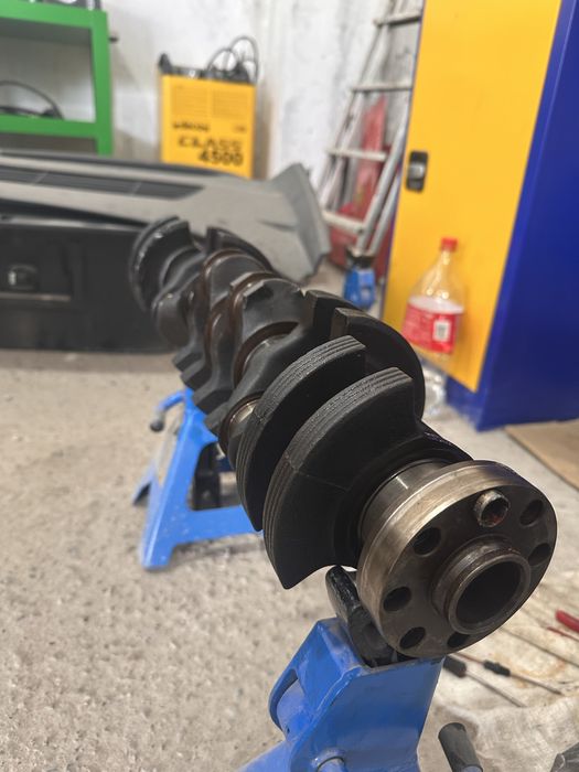 Коленвал с шатунами M52