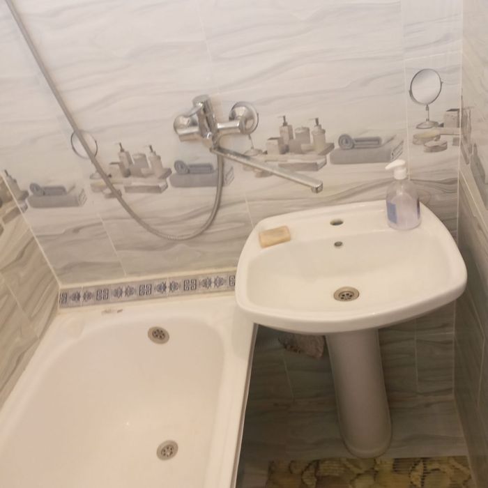 2 xonali uy sotiladi