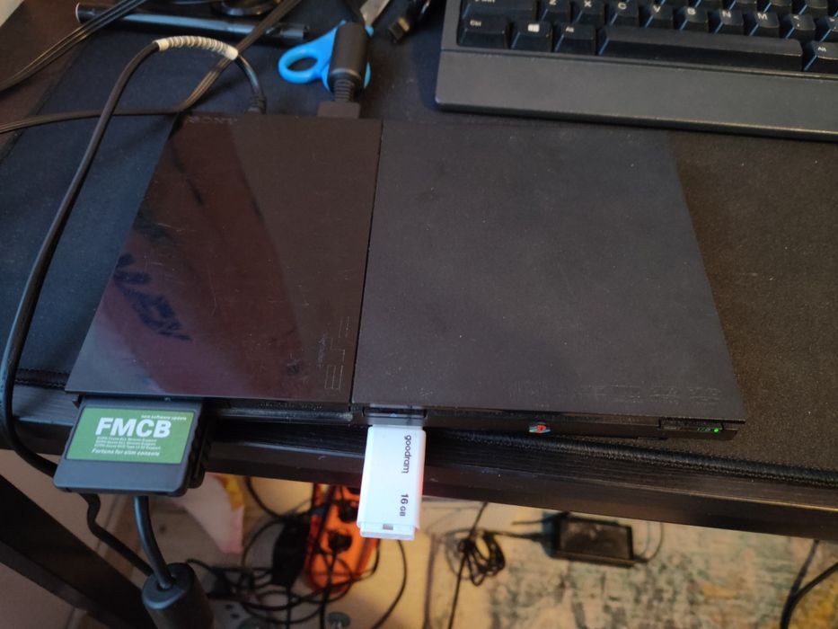 Ps2 super slim, modat
