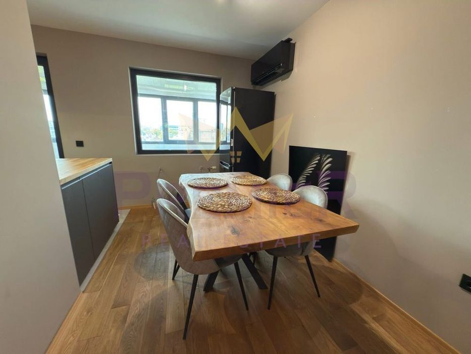 Дава се под наем Четиристаен апартамент в Варна, Генералите - 120 кв.м за 1200 € - Снимка #1