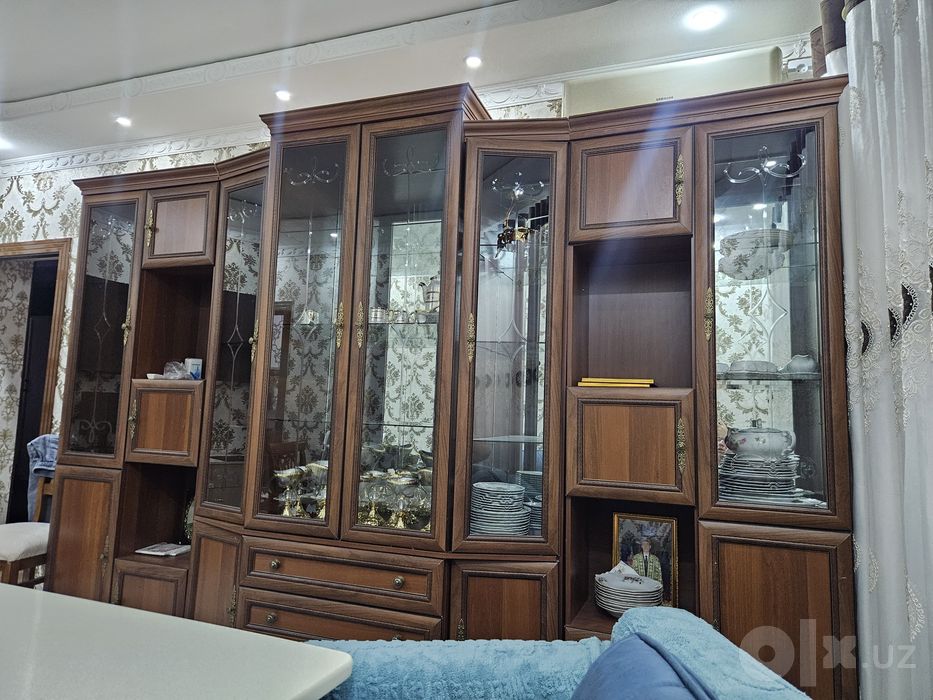Продам стенку для гостиной