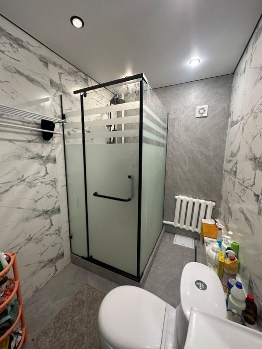 Душ кабина, угловые, прямые