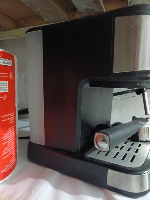 Aparat cafea/are și functie de spumare  lapte
