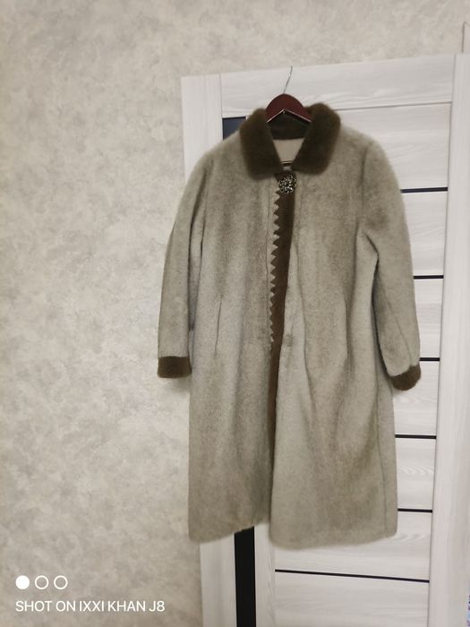 Продаю женскую дублёнку и эко шубу