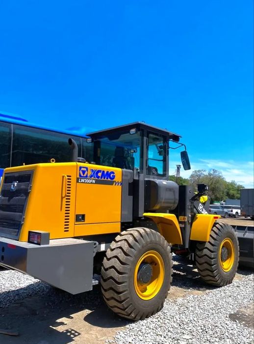 Погрузчик XCMG 2025