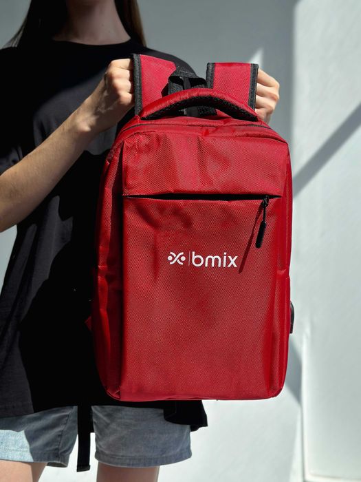 Рюкзаки с логотипом