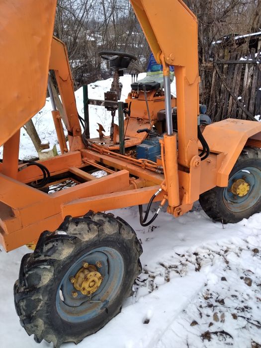 Vând, dumper, 4x4cu încărcător