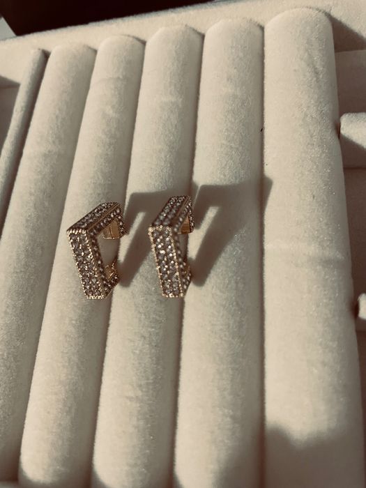 Дамски обеци с кристали