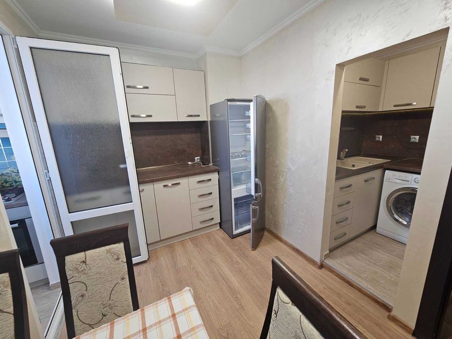 Продава се Тристаен апартамент в Балчик - 100 кв.м за 638 €/кв.м - Снимка #1