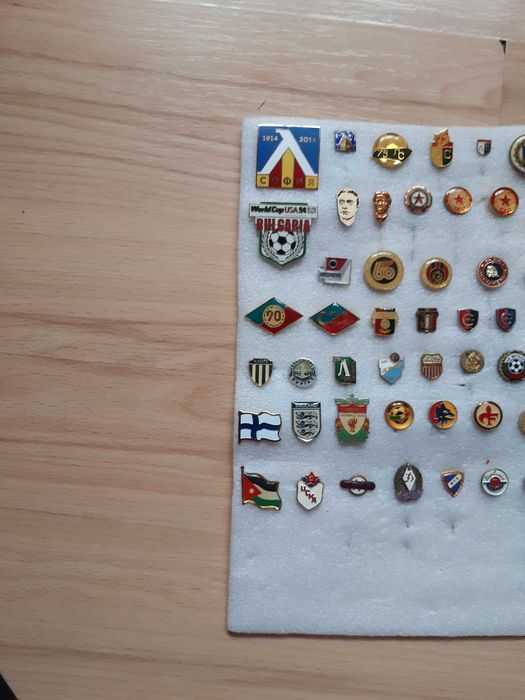 Колекционерски футболни значки