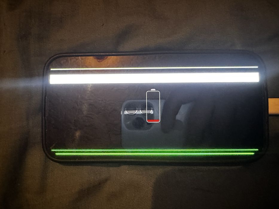 Продам Iphone 13 256