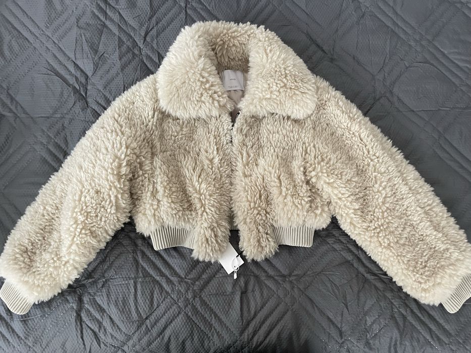 Късо палто Teddy Bear на Манго