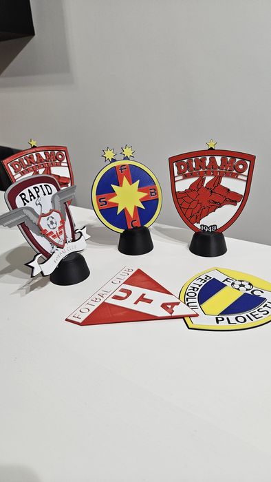 Stema FCSB printata 3d