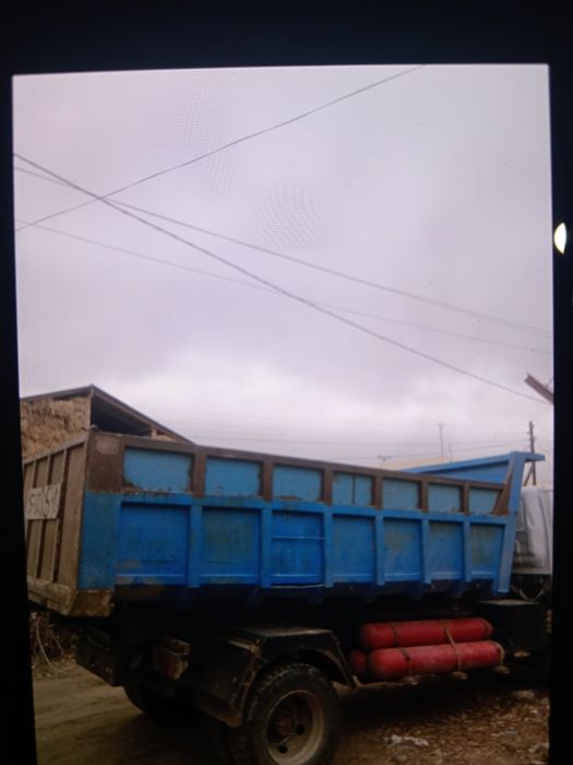 Isuzu quzuf sotiladi