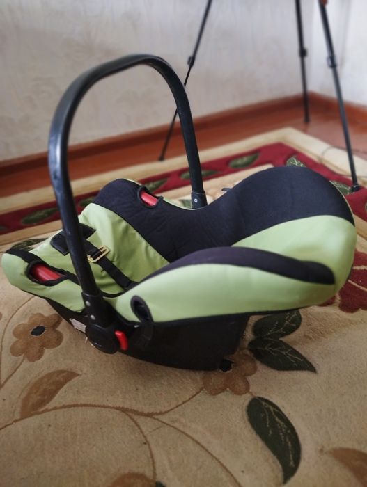 Детское автокресло