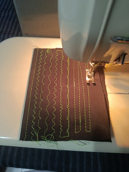 Mașina cusut Bernina 731 metal