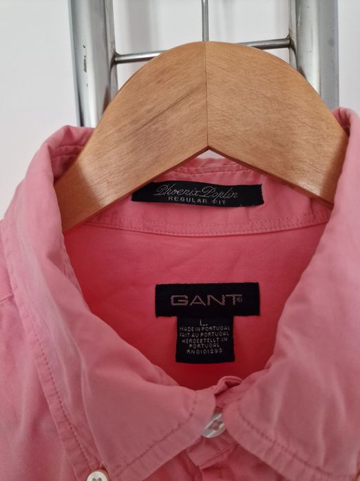 Страхотна мъжка риза GANT размер L
забележки като нова, размери б1см е
подгръдната и 80см е дължината, цена 30€