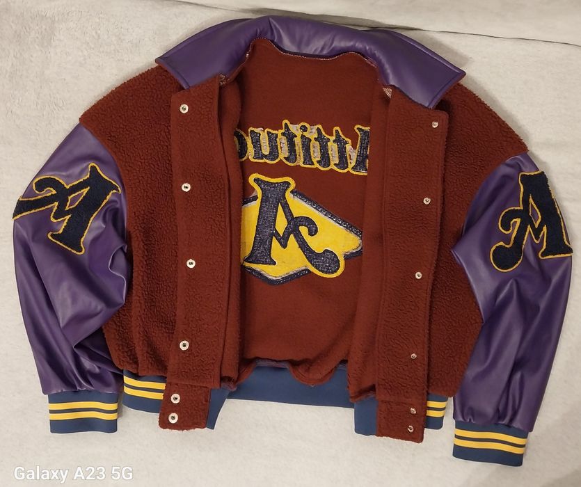 Geaca varsity Attitude,