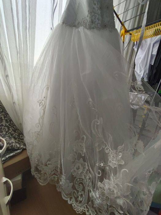 Продам свадебное платье