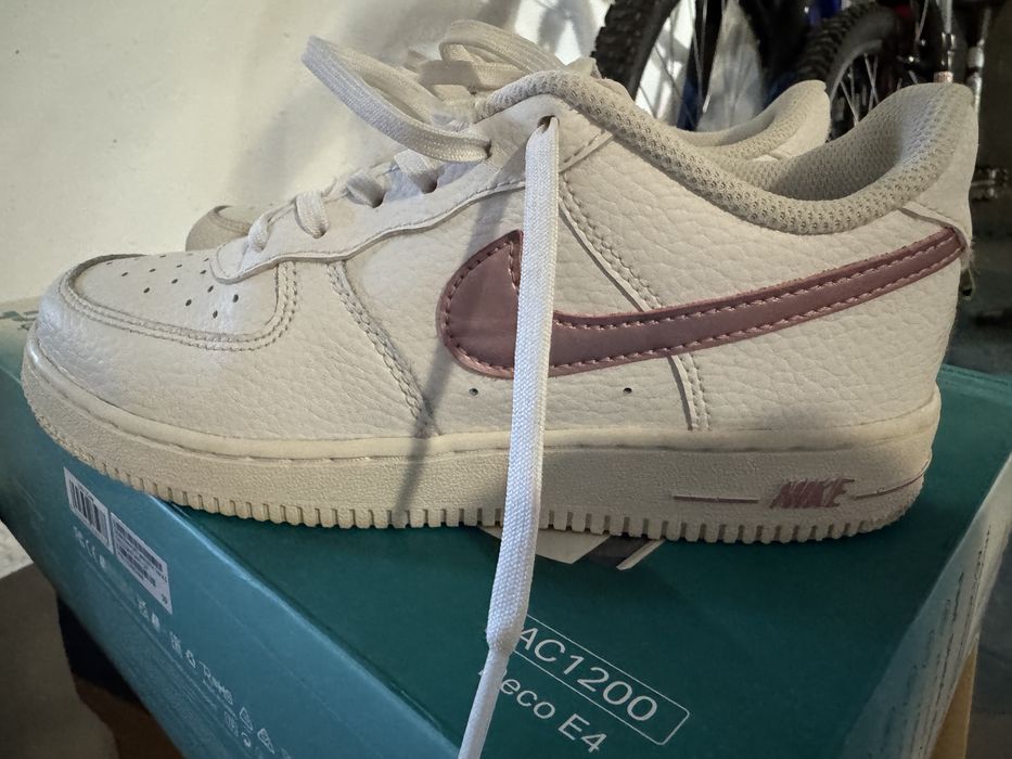 Маратонки Nike Air Max различни размери