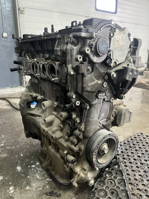 Продам двигатель  и акпп