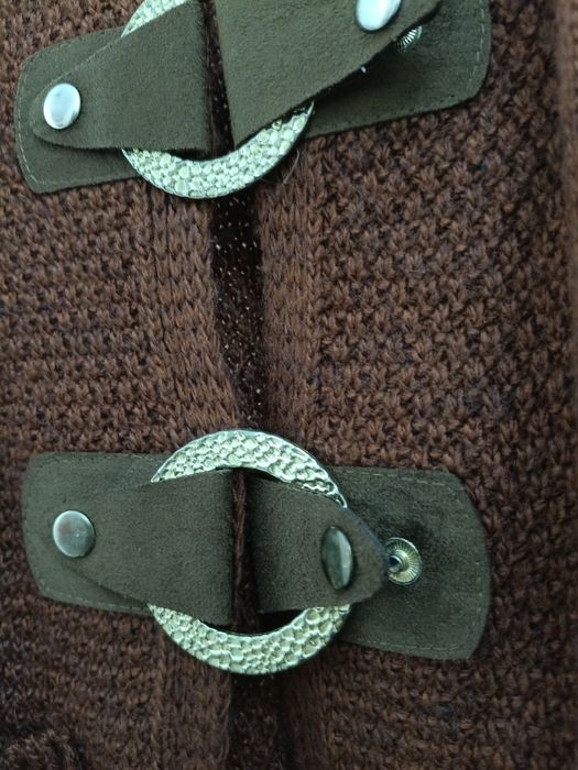 Продам кофту новую