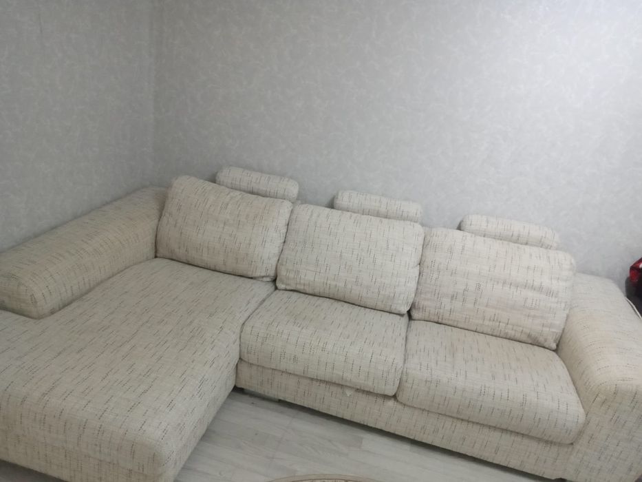 Продам угловой диван