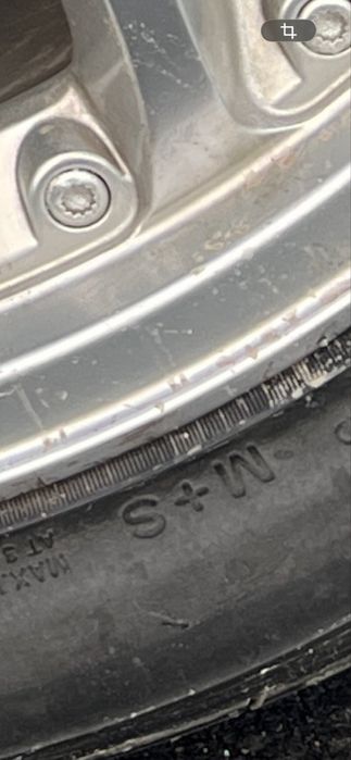 Продам диски с резиной на мерседес R19