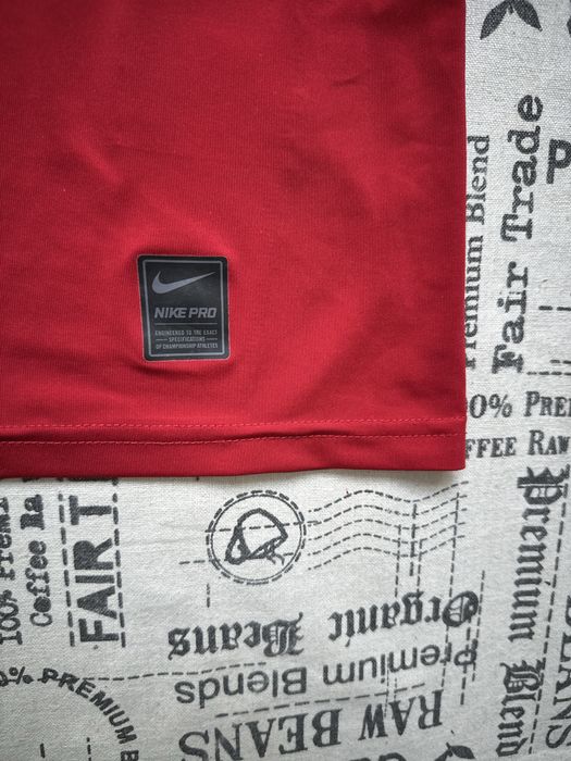 Nike Pro original тениска.M-L