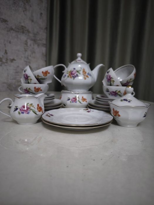 Продам чайный сервиз Ильменау ГДР