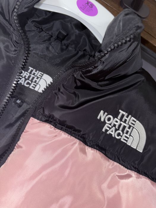 Geacă M The North Face roz rose trandafir fucsia negru neagră