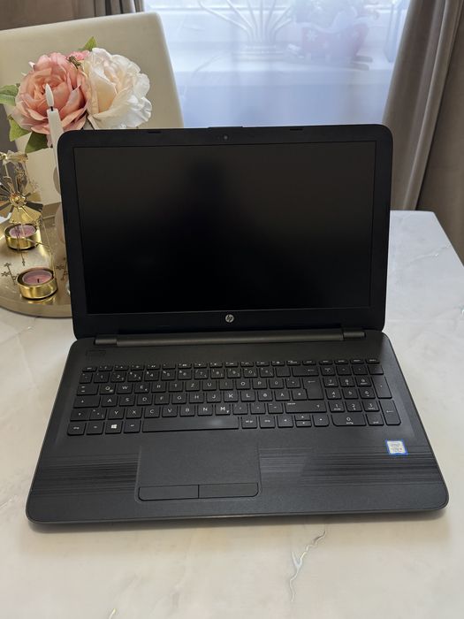 Hp 250 G5 15.6” i5 -7200U, 8Gb Ram, 1Tb HDD, Windows 11. (Impecabil)