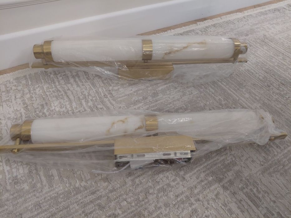 Настенные светильники