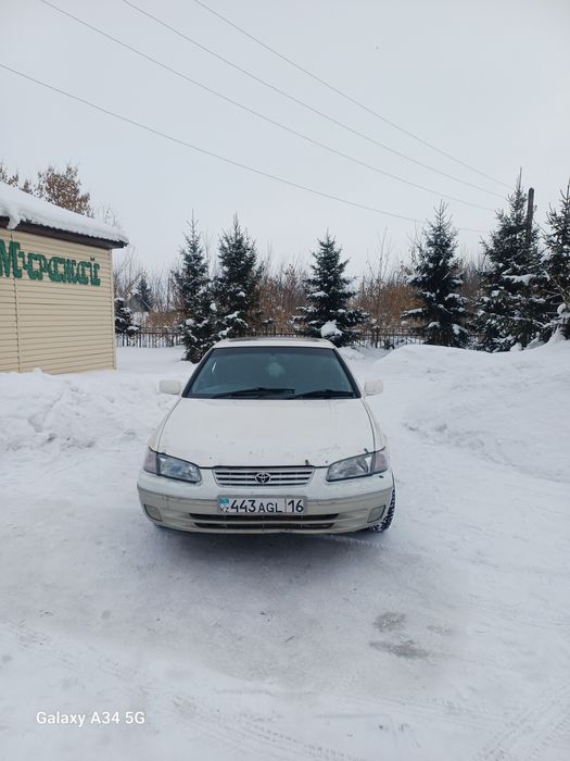 Тойота камри гратця