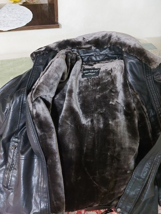 Продам зимнию дубленку