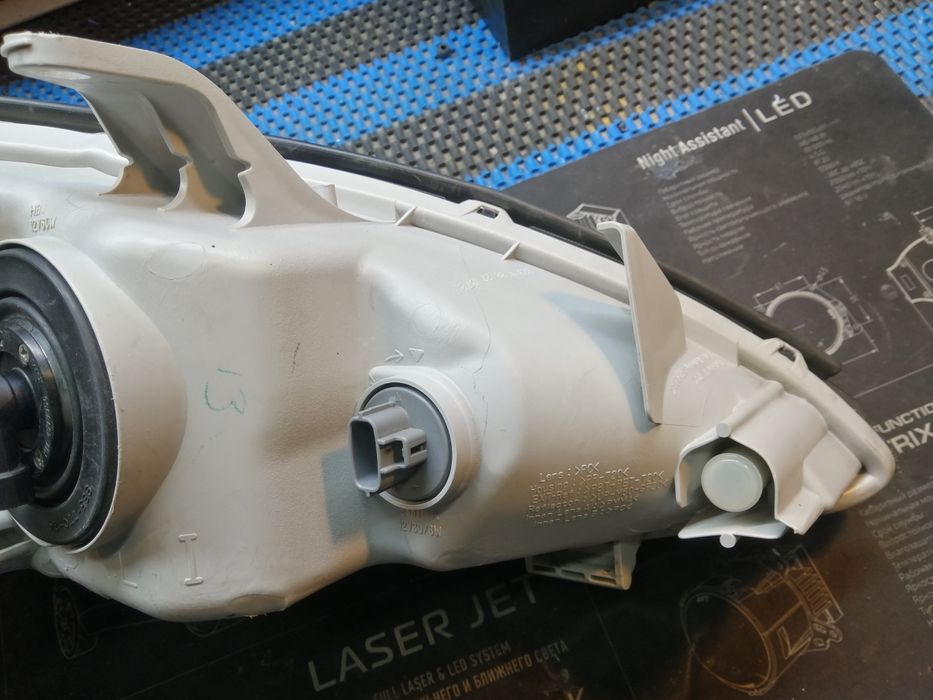 Фара камри 35 левая америка