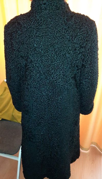Каракулевая шуба 52 размер